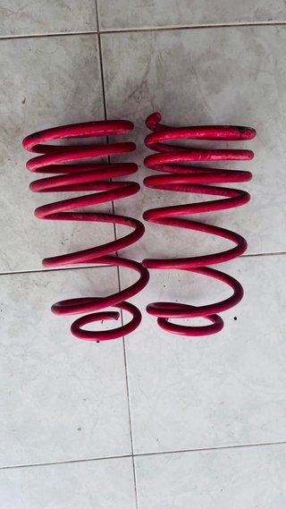 Molas Rebaixamento frontal  Golf MK4