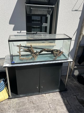 Acuario / Pecera 120L con mueble