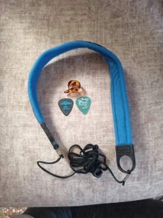 Guitarra Española Carmen + funda +accesorios