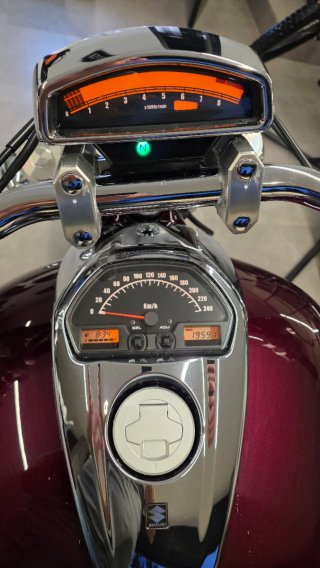 Suzuki Intruder M1800R