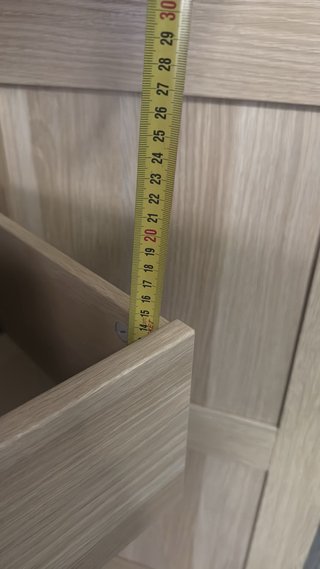 Armario de madera claro Ikea