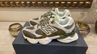 New Balance 9060 Dark Olivine Talla 36