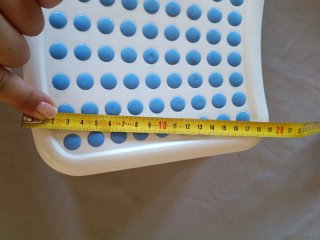 Alzador/escalón blanco con puntos azules