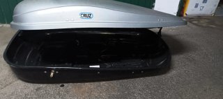 Baúl de techo Cruz gris