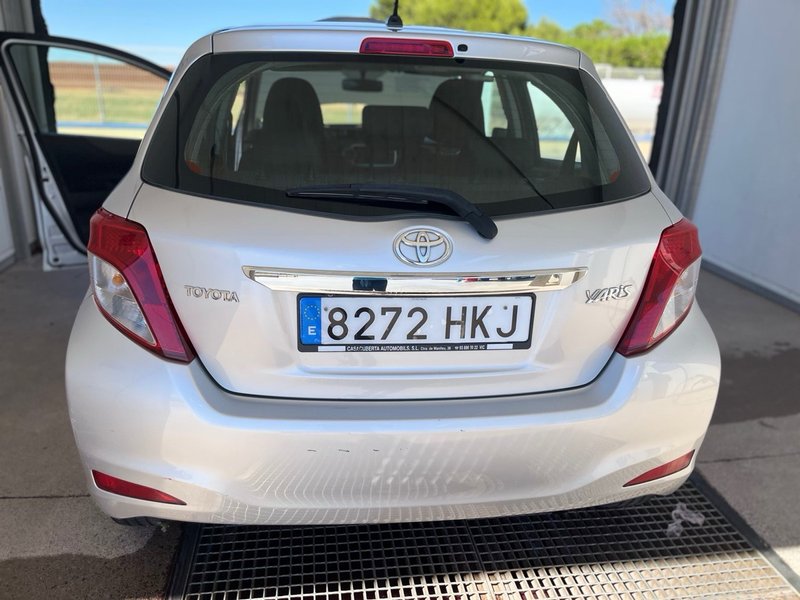 Toyota Yaris 1.4 D-4D SoHo 2012, foto 2