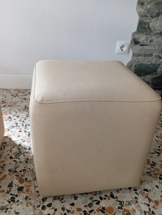 Pufs Beige Piel Sintética