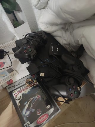 PlayStation 2 Fat con 2 controller