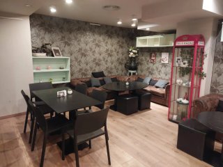 Se traspasa cafetería bein ubicada