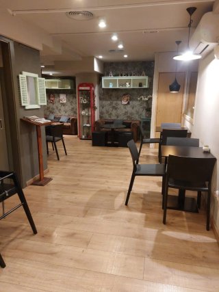 Se traspasa cafetería bein ubicada