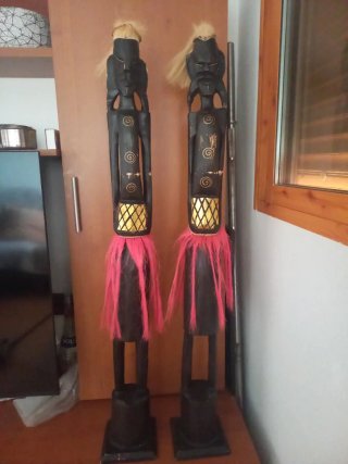 Figuras madera estilo africano