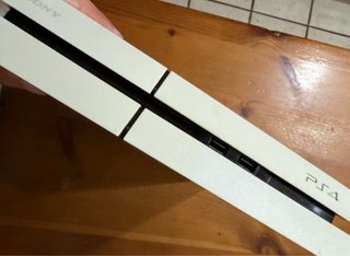 PS4 Blanca 500GB HEN SIN MANDO SIN CAJA