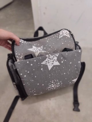 Trona portátil estrellas gris
