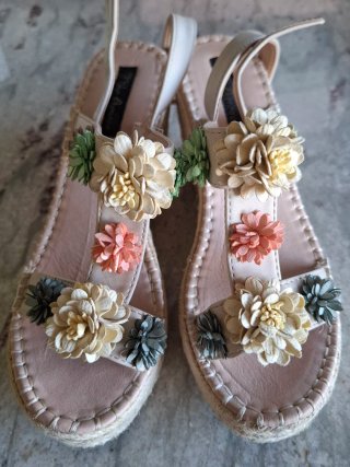 Alpargatas de cuña florales multicolor