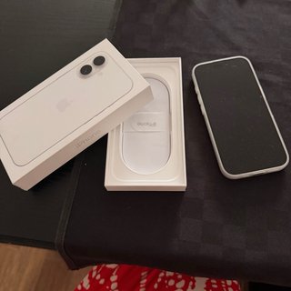 iPhone 16 Blanco 128 GB Nuevo