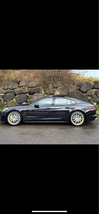 Porsche Panamera 2019