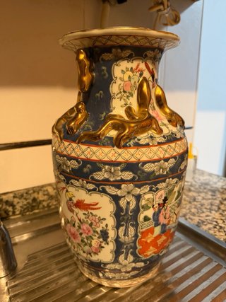 Jarrón porcelana asiático azul y dorado