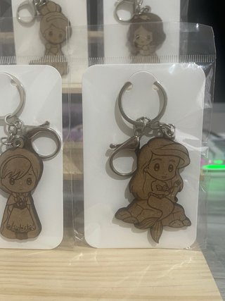Pack Llaveros Princesas Disney Madera