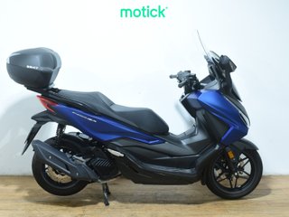 HONDA FORZA 125 (TOP CASE)