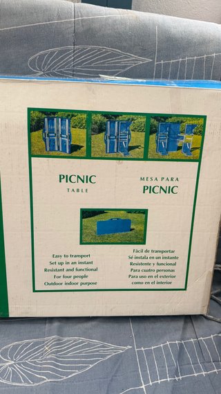 Mesa y bancos picnic plegables