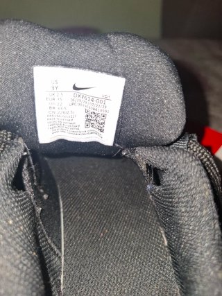 Zapatillas Nike niña negras y blancas