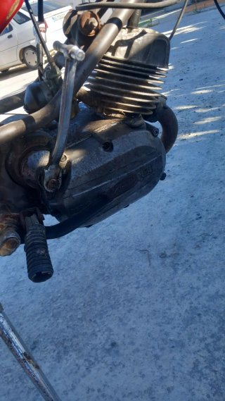 Derbi Antorcha GT 4V Roja y Plateada