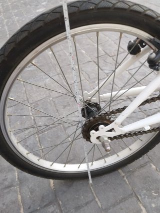 Bicicleta infantil Btwin blanca