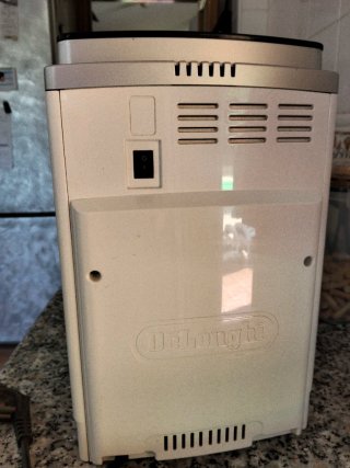 Cafetera De'Longhi Magnifica