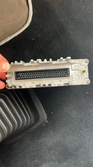 Centralita ECU Bosch VW T4 california 2.5 TDI ACV