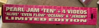 Pearl Jam Ten Limited Edition CD+VHS Epic 1993
