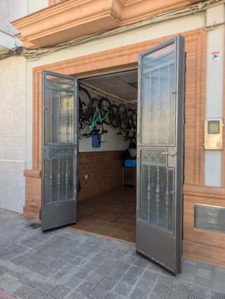 Cancela y puerta de forja