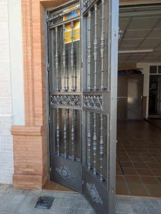 Cancela y puerta de forja