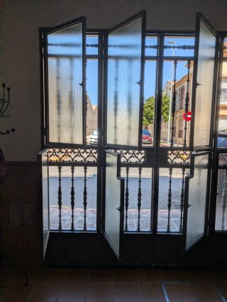 Cancela y puerta de forja