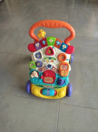 Correpasillos VTech Casa de Aprendizaje