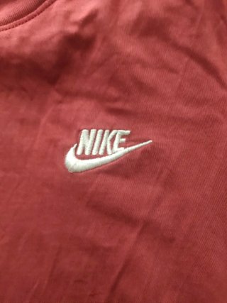 T-shirt Nike vermelha