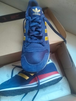 Addidas originales z x 500 color azul y dorado