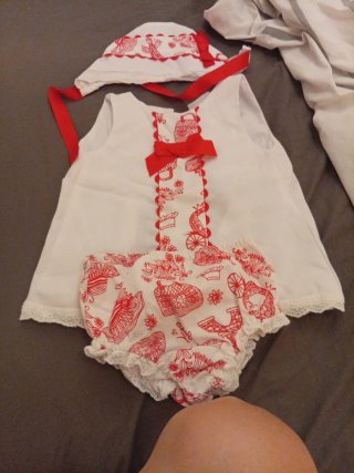 Conjunto niña 6-9 meses con capota