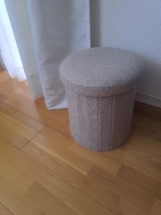 Puff Reposapiés y Caja Almacenamiento