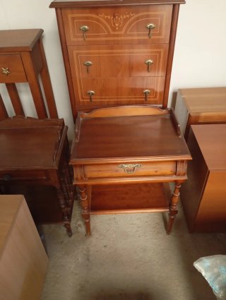 Mesitas de noche de madera