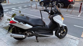 Yamaha X-Max 250 Blanco/Negro