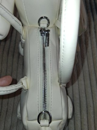 Bolso perrito polipiel blanco