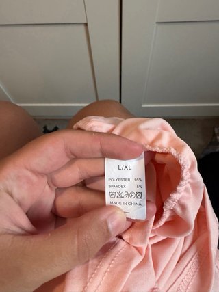 Camiseta rosa fruncido lateral Talla L/XL