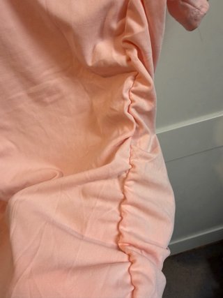 Camiseta rosa fruncido lateral Talla L/XL