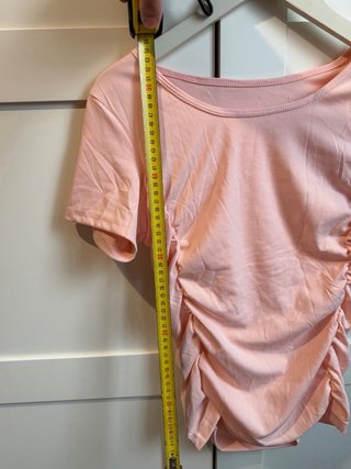 Camiseta rosa fruncido lateral Talla L/XL