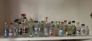 Colección botellas mini vodka