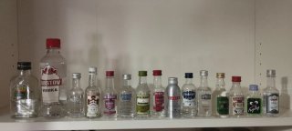 Colección botellas mini vodka