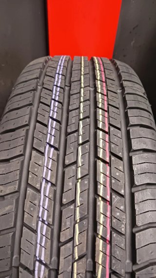235/70 R17 111H CONTINENTAL 4x4Contact™