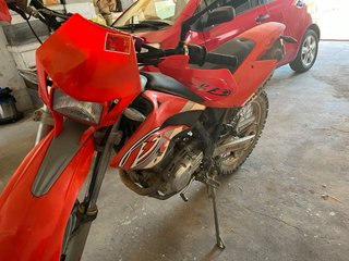 Beta Enduro Moto Roja