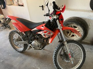 Beta Enduro Moto Roja