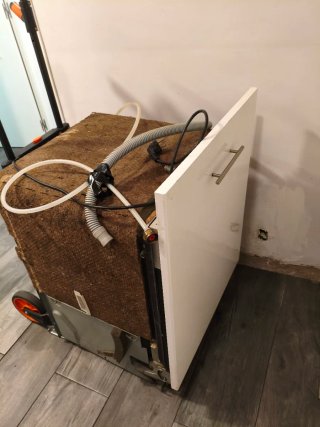Lavavajillas con puerta blanca