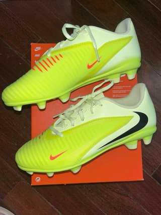 Scarpe da calcio Nike gialle